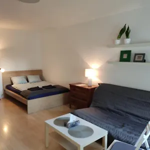 https://gallery-apartament.warsawhotelspoland.com