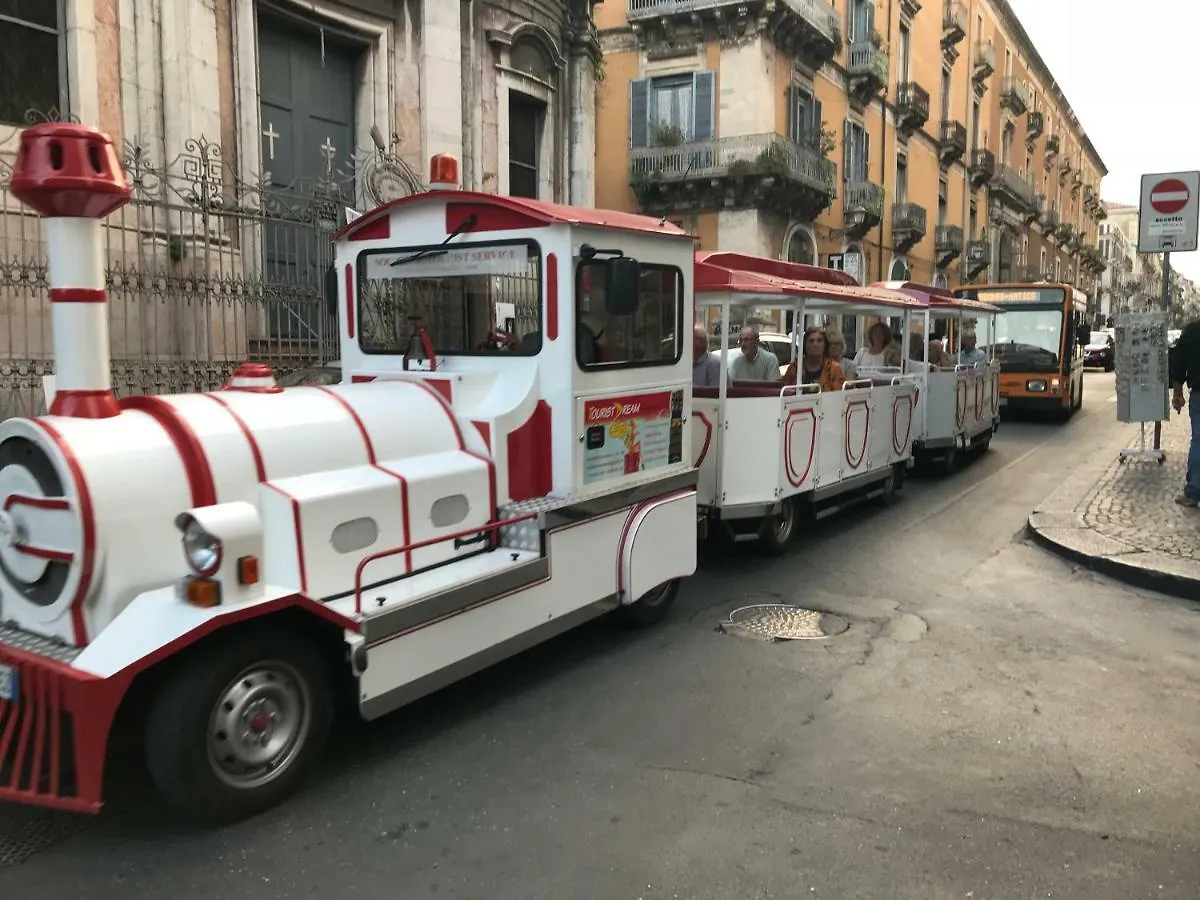 Villa Casa Kitea Aeroporto di Catania Fontana Rossa